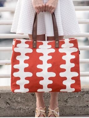 NWT, MAIKA GOODS, DARLING, ECHO TANGERINE, EVERY DAY TOTE